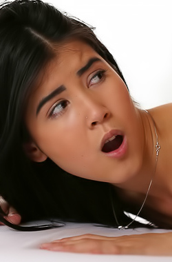 Exotic Asian girlfriend loves to please