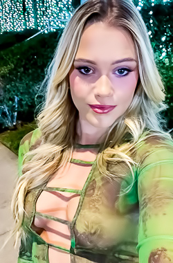 Chloe Rose Dreams Of Taking BBC In Her Holes